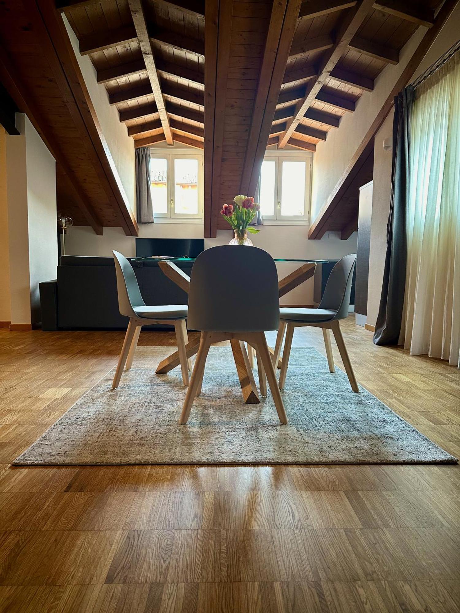 Magic Place Bergamo! Relax Apartment With Terrace In The Heart Of The City ภายนอก รูปภาพ