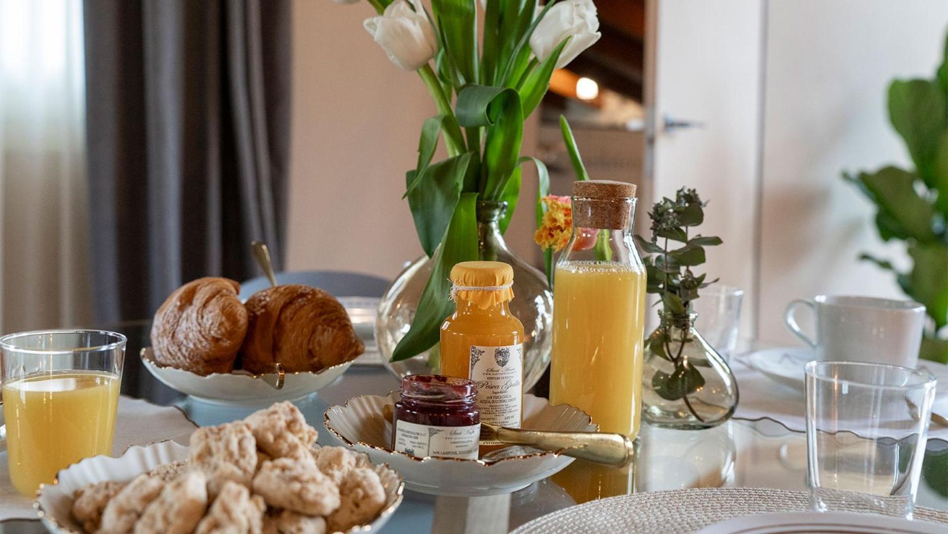 Magic Place Bergamo! Relax Apartment With Terrace In The Heart Of The City ภายนอก รูปภาพ